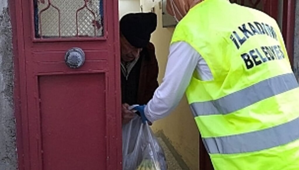 Vefa Ekibi İlkadımlıların Yardımına Koşmaya Devam Ediyor