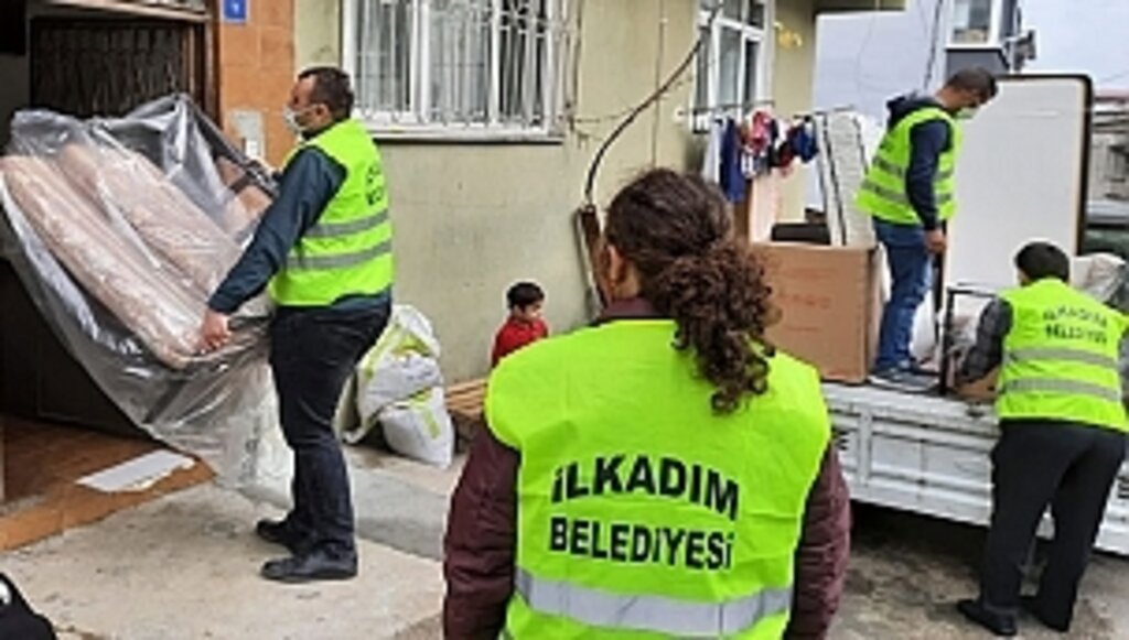 550 İhtiyaç Sahibi Aileye Hayır Çarşısı Desteği