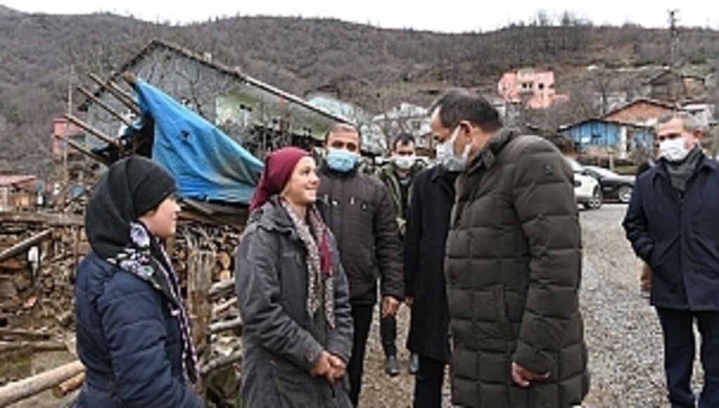 Ayrım Yapmadan Hizmet Götürüyoruz