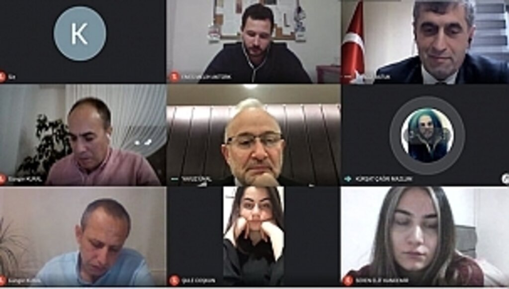 Rektör Prof. Dr. Yavuz Ünal Öğrencilerle Buluştu
