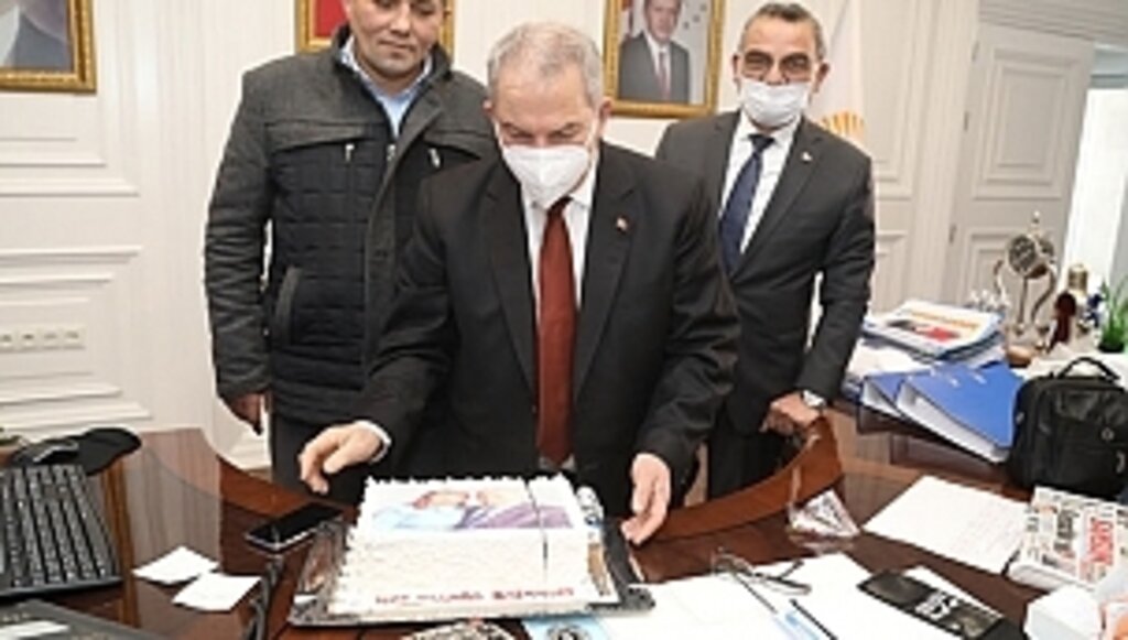 Başkan Demirtaş'a Doğum Günü Sürprizi