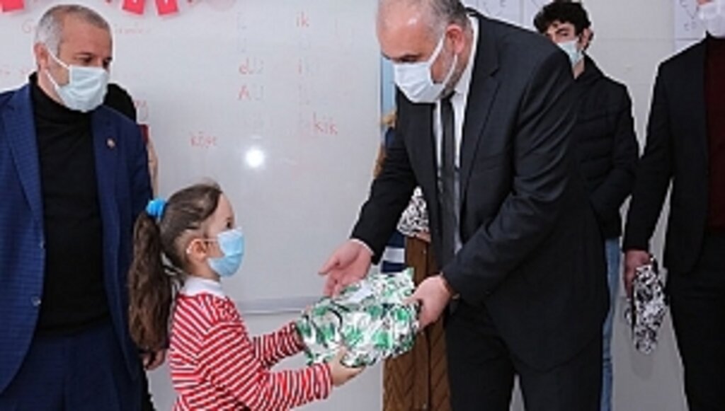 Başkan Sandıkçı'dan Okul Ziyareti