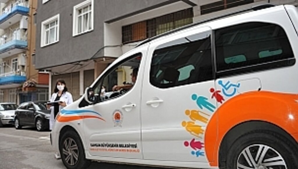 Onları Yalnız Bırakmadılar