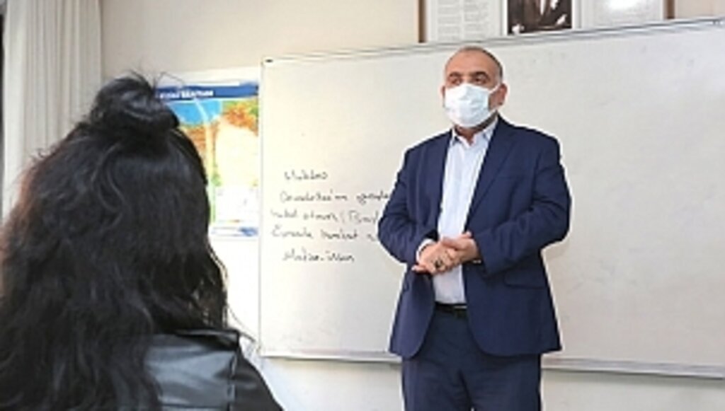 Sandıkçı'dan, Başarılı Öğrencilere Müjde… 