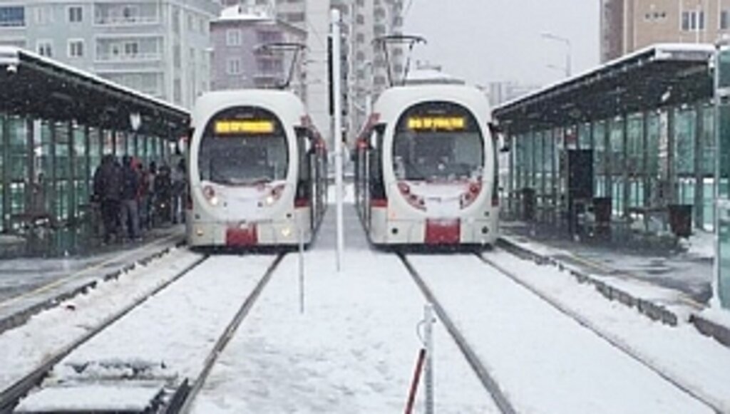 Tramvay Seferleri Kardan Etkilenmedi