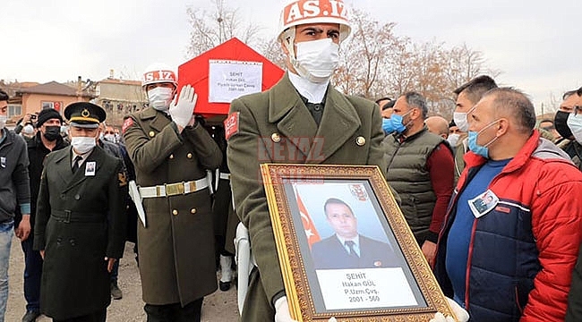 Amasya Şehidini Son Yolculuğuna Uğurladı