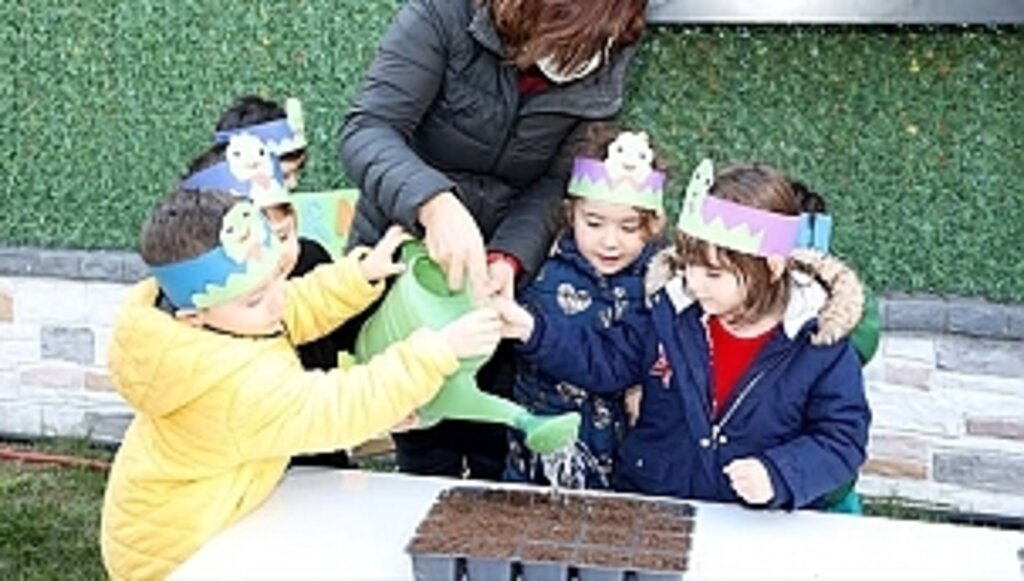 AtaÇocuk Öğrencileri Tarıma Başladı