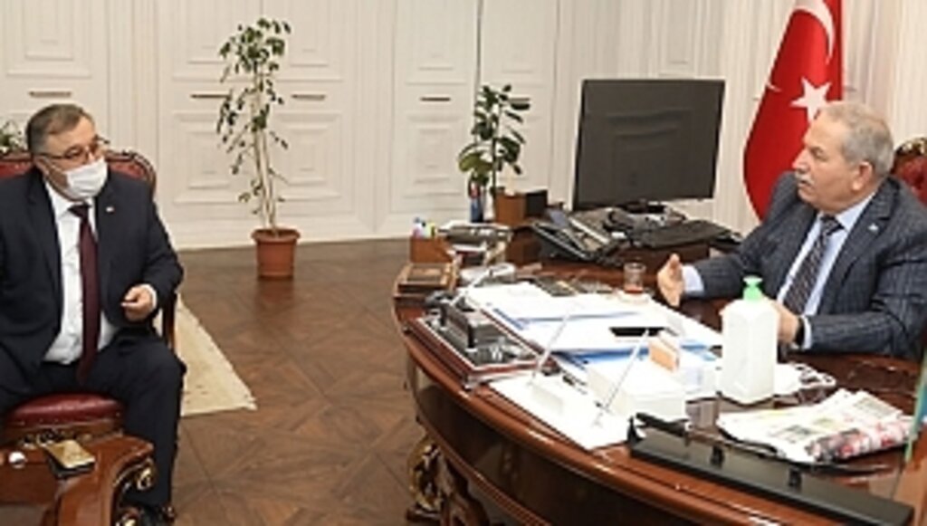 Başkan Demirtaş, Çalışanlarımıza En İyi İmkânları Sağlamanın Gayretindeyiz