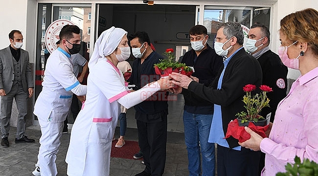 Büyükşehir Sağlık Çalışanlarını Unutmadı