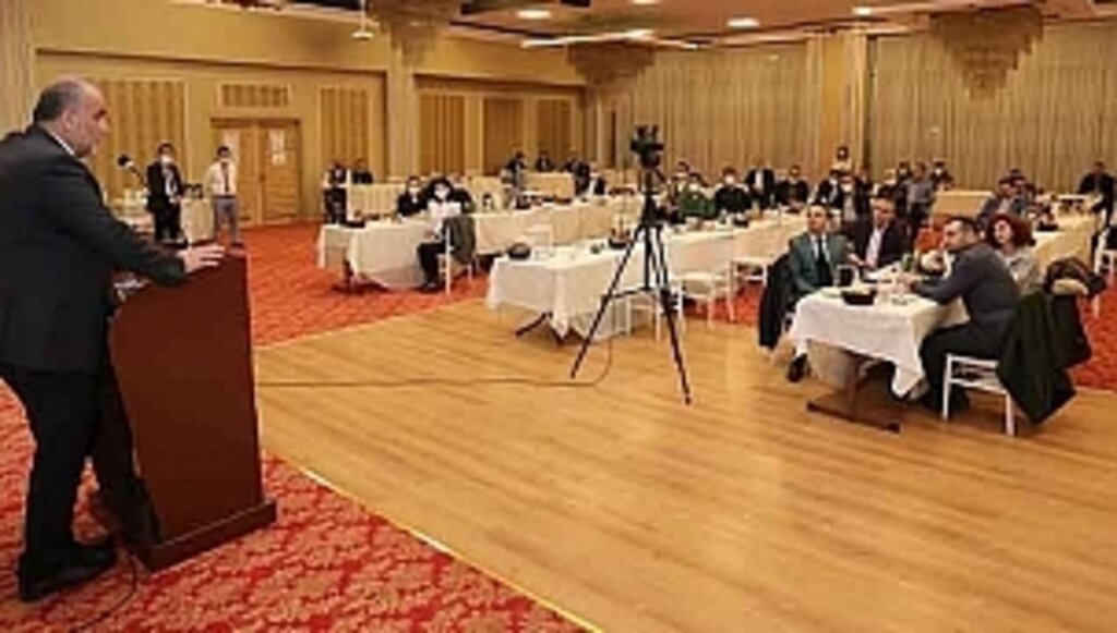 Canik Belediyesi'nden Meclis Üyelerine Hizmet Brifingi