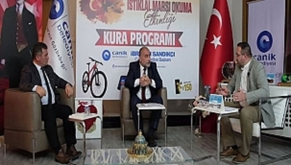 Canik'te Başlatılan İstiklal Marşı Okuma Etkinliği Tamamlandı