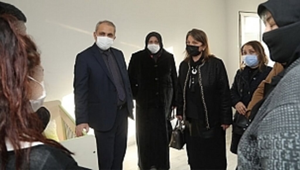 Genç Çifte Çiftte Mutluluk Yaşattı