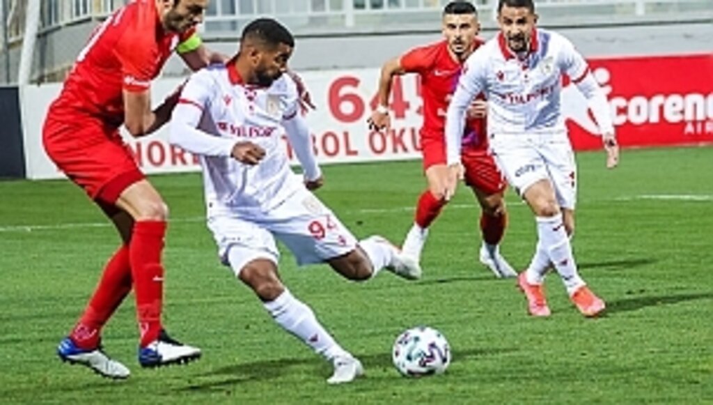 Samsunspor Yine Puan Kaybetti 0-0