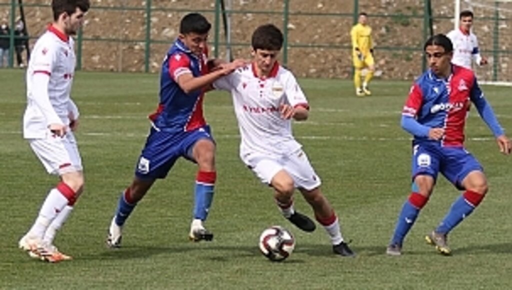 Yılport Samsunspor U 19 Hızlı Başladı 2-0