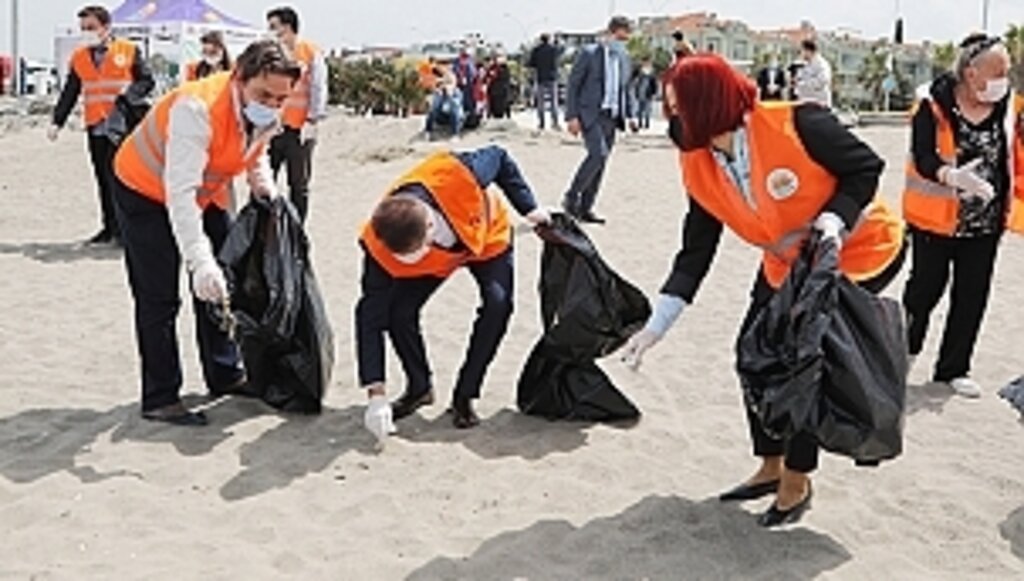 Atakum'da Sahil Temizliği