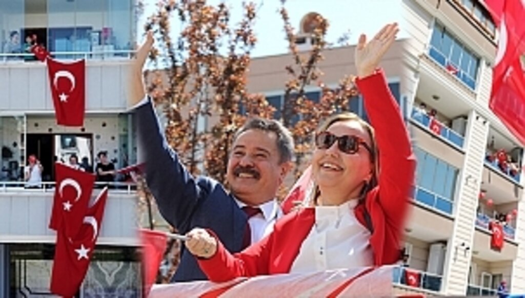 Atakum Sokaklarında 23 Nisan Sevinci