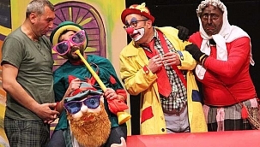 Büyükşehirden Sanatçılara Destek