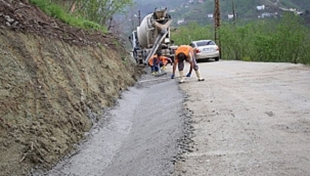Konforlu Beton Yolların V Kanal Çalışması Başladı