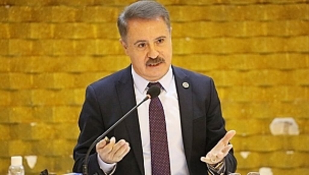 Zor Bir Dönemi Yönetiyoruz