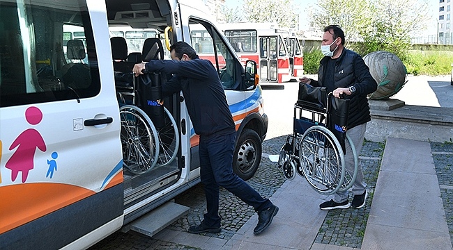 Büyükşehir'den Engelli Vatandaşlara Tekerlekli Sandalye
