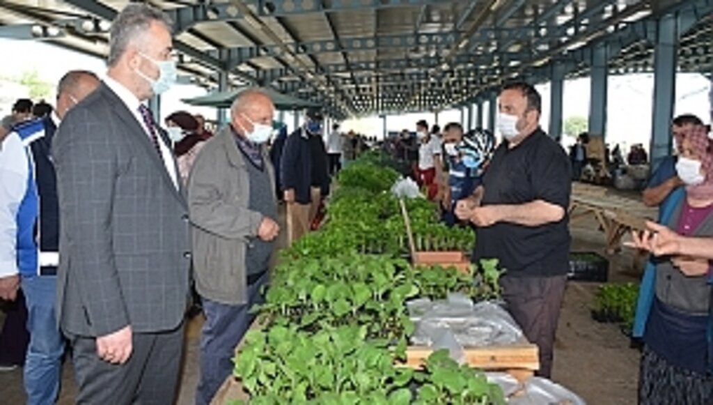 Tam Kapanmada Pazaryerleri Denetim Altında