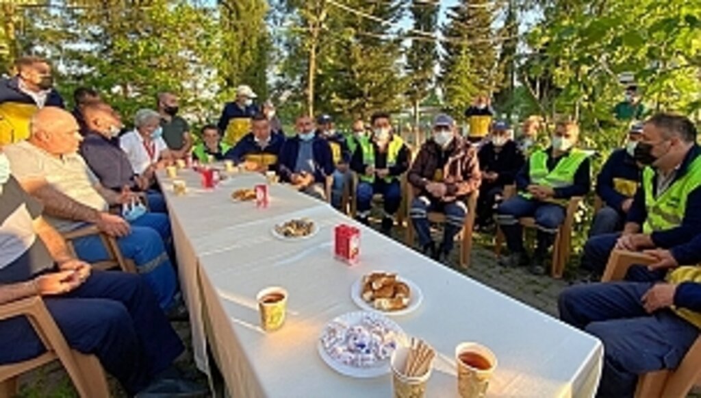 Temizlik Kademesinde Son Çay Son Simit