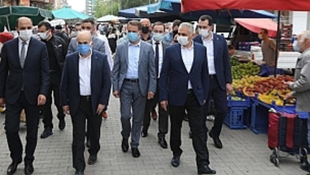 Vali Dağlı'dan, Atakum Pazarlarına Tam Not 