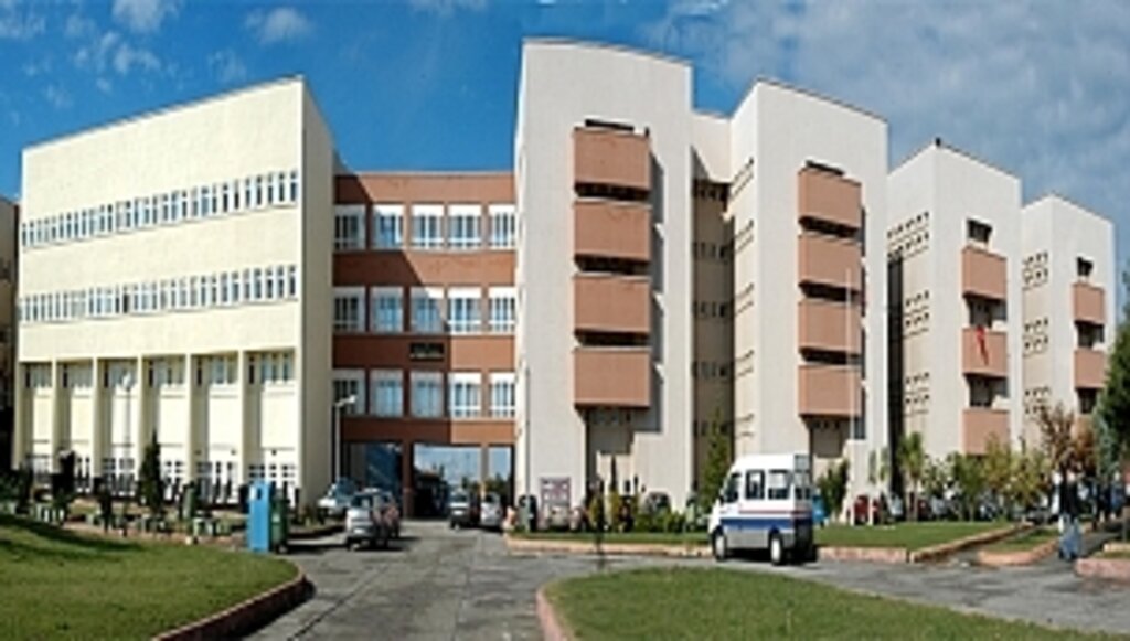 Fen Edebiyat Fakültesinde Biyoloji, Coğrafya ve Tarih Bölümleri Akredite Oldu