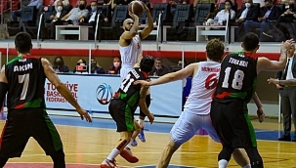 Galibiyet Serisini Devam Ettiremedi 69-77