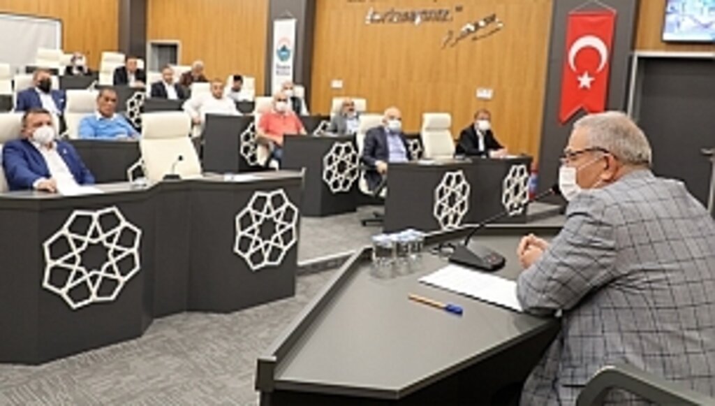 İlkadım Meclisi Şehitlerin Adlarını Parklarda Yaşatıyor