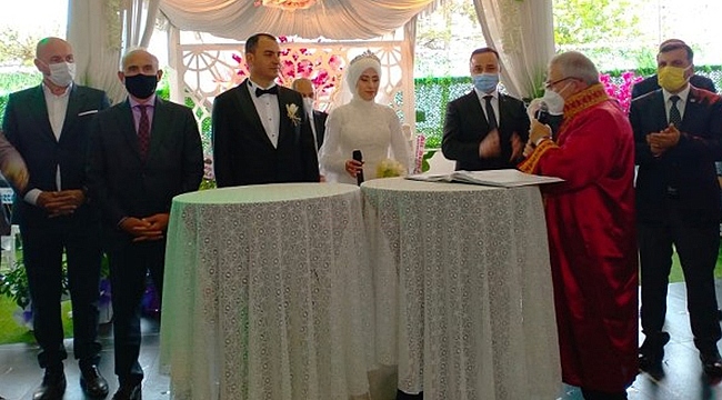MHP Samsun İl Başkanı Abdullah Karabıçak'ın Kızı Dünya Evine Girdi