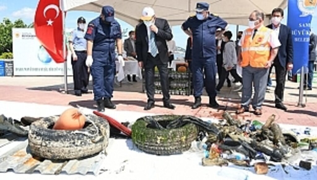 Samsun'da Denizden Çıkan Atıklar Şaşırttı