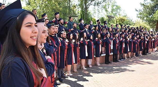 Veteriner Fakültesinin Mezuniyet Sevinci