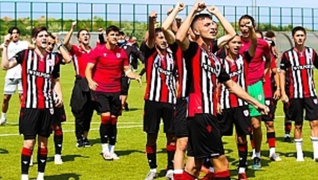 Yılport Samsunspor U19 Grup Lideri!...