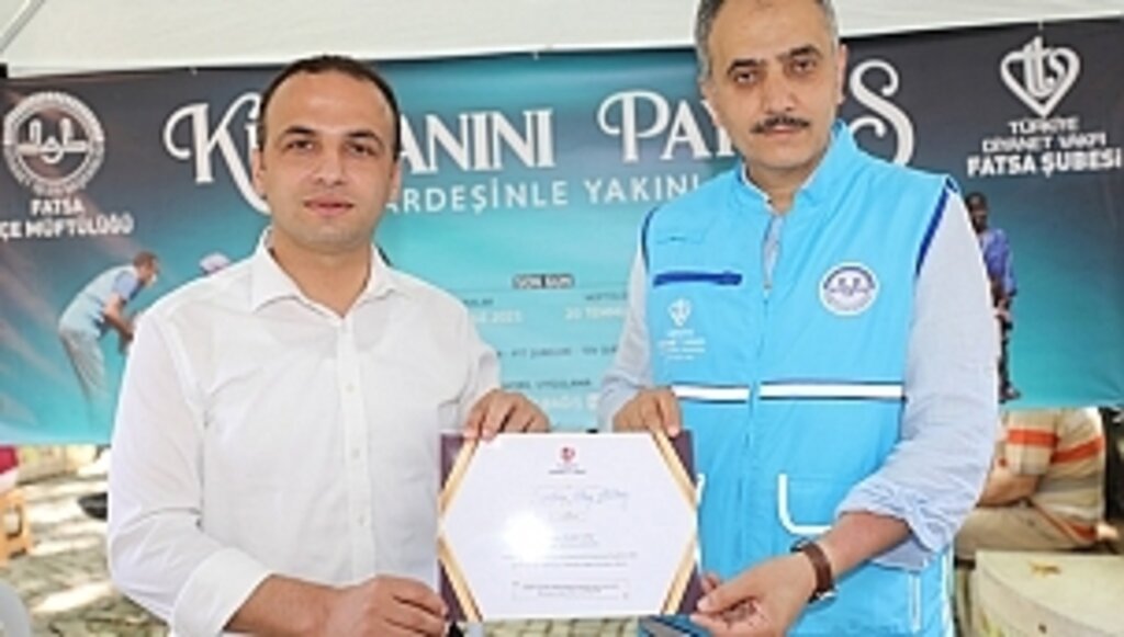 Başkan Kibar Vekâletle Kurbanını Bağışladı