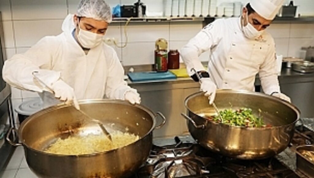 Karantinadaki 15 Bin Yurttaşa Aş Desteği 