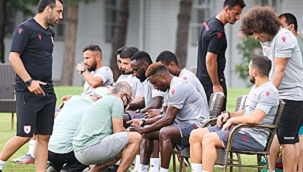 Samsunspor Çalışıyor…