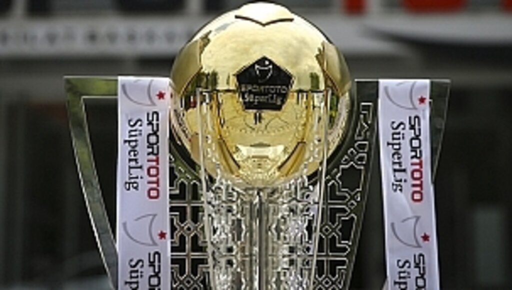 Süper Lig'in 2021-2022 Fikstürü Belli Oldu