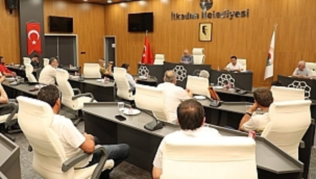 Yatırımların Önündeki Bürokrasiyi En Aza İndireceğiz