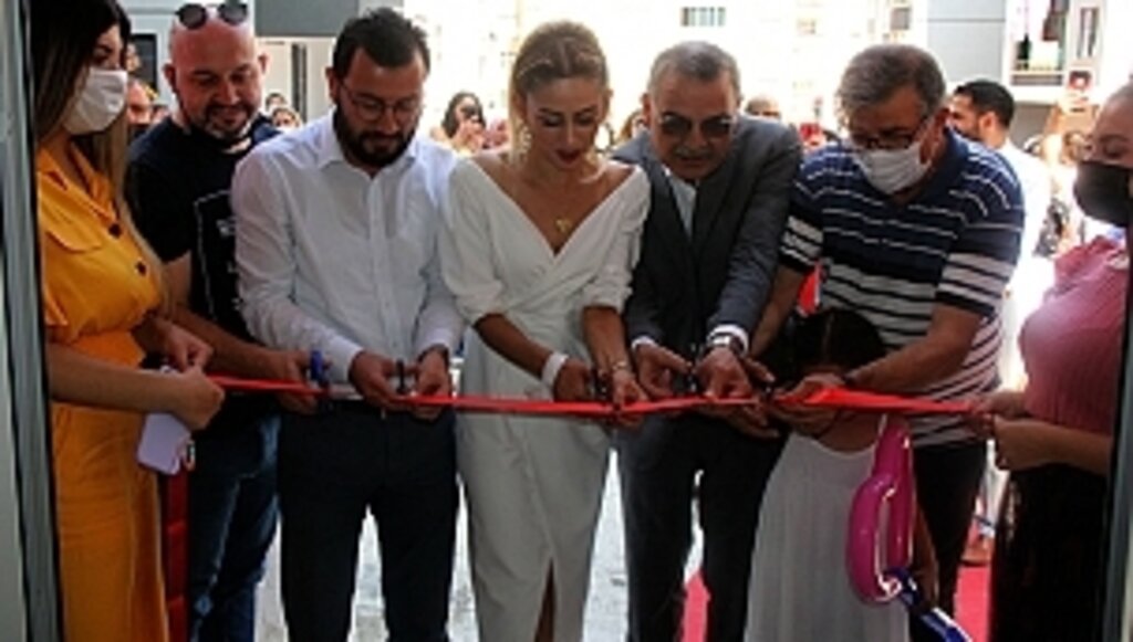 Berna Mutlu'dan görkemli açılış…