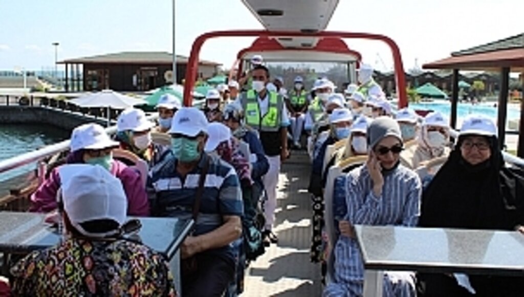 Büyükşehirden Yaşlılara Normalleşme Turu