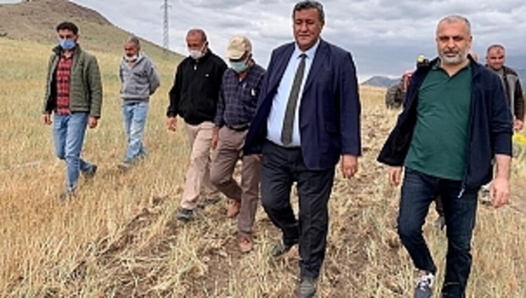 Çiftçiyi Kuraklıktan Sonra Alacaklılar da Yakıyor