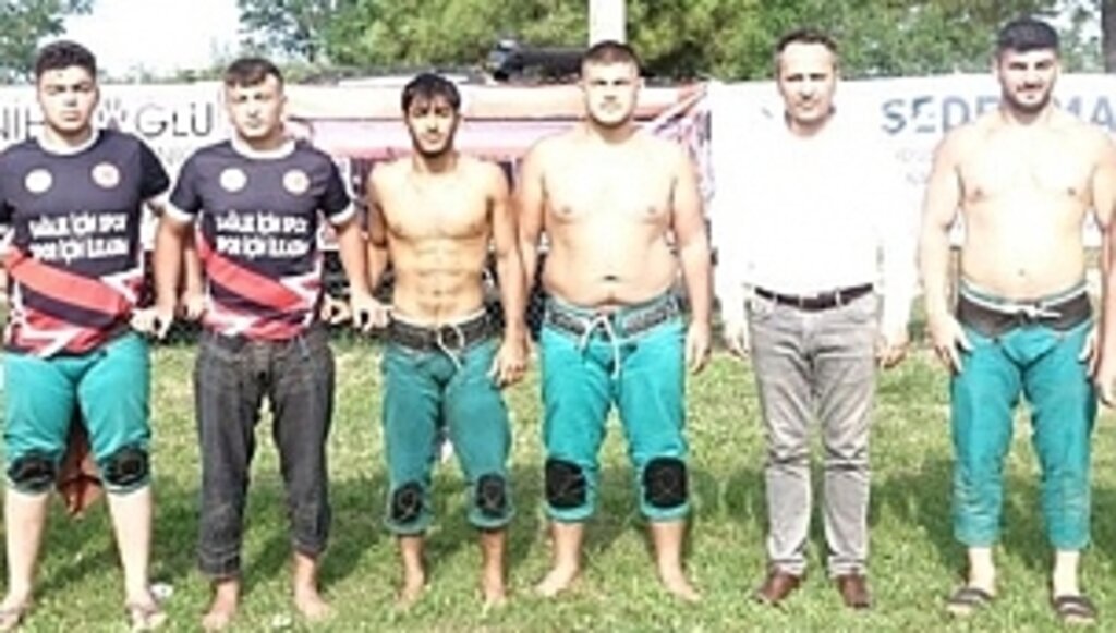 İlkadım Güreş Takımı Başarıdan Başarıya Koşuyor