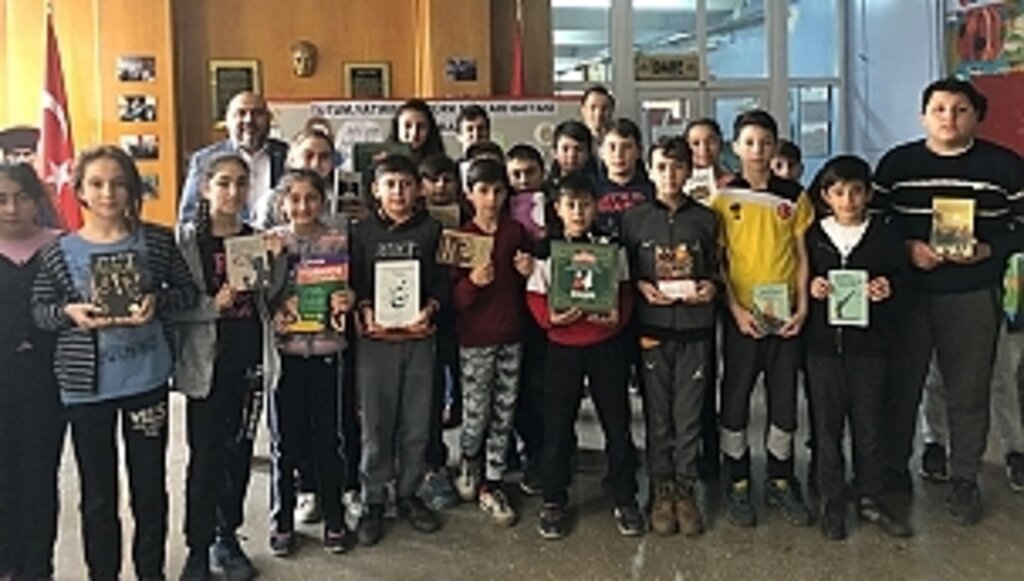 Muratbey "Okuyan Çocuklar, Güçlü Yarınlar" için çalışıyor