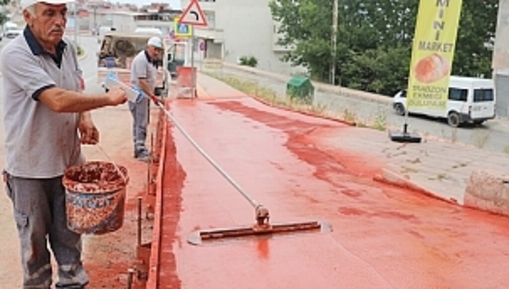Renkli Kaldırım Çalışmaları İle İlçe Renklendiriliyor