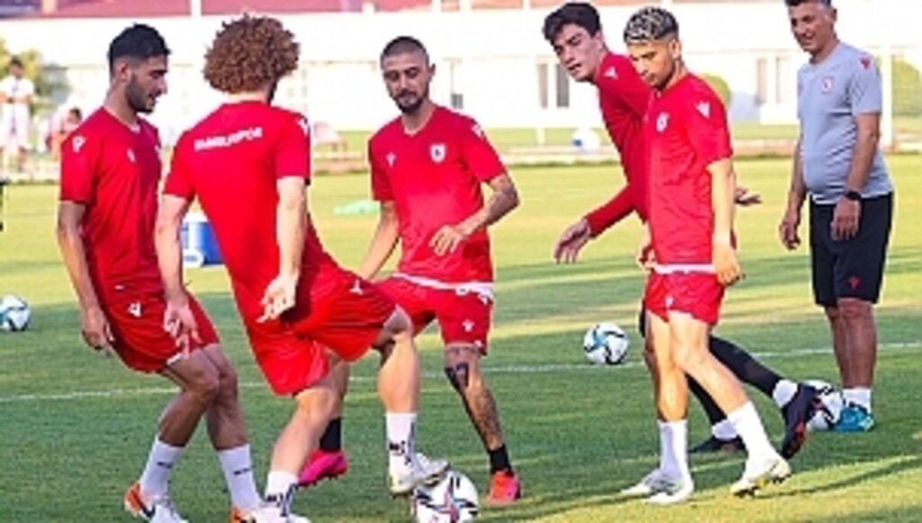 Samsunspor'da Çalışmalar Sürüyor