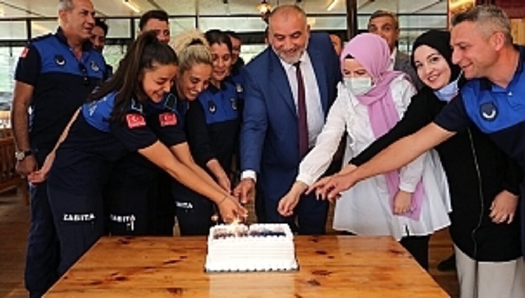 Başkan Sandıkçı'dan Zabıta Personeline Kutlama