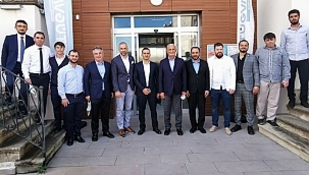 Gençlerimizin Her Zaman Yanındayız