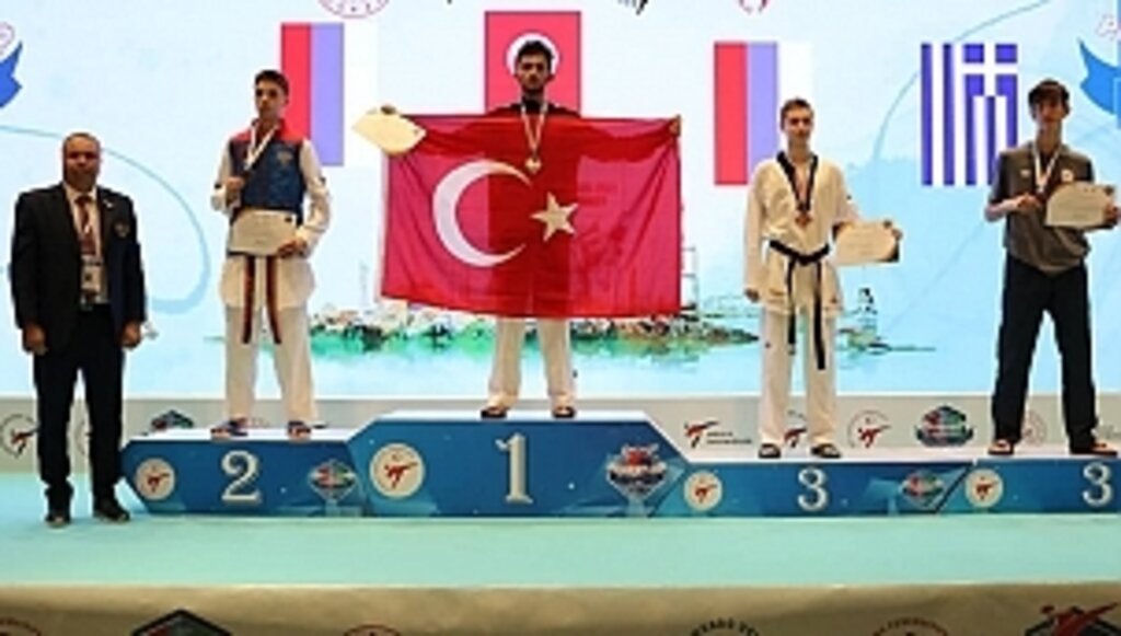 Madalyalar Büyükşehir'e