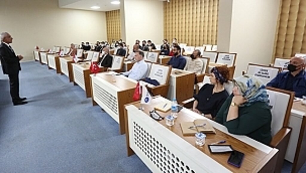 Nitelikli Personel İçin Hizmet İçi Eğitime Devam